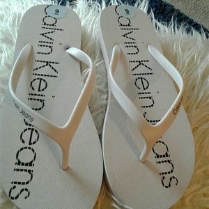 Calvin Klein Flip Flops New$15